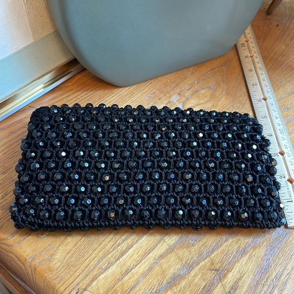 🎪 vintage Rosenfeld black beaded Italian made clutch: